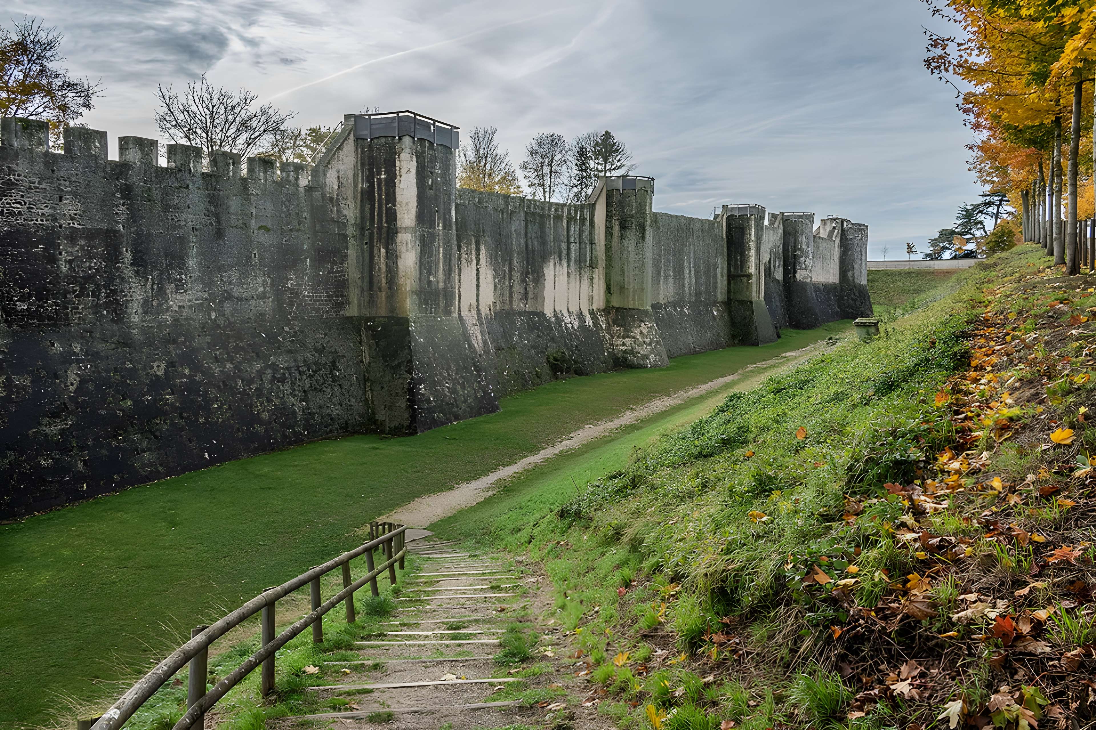 Remparts de Provins