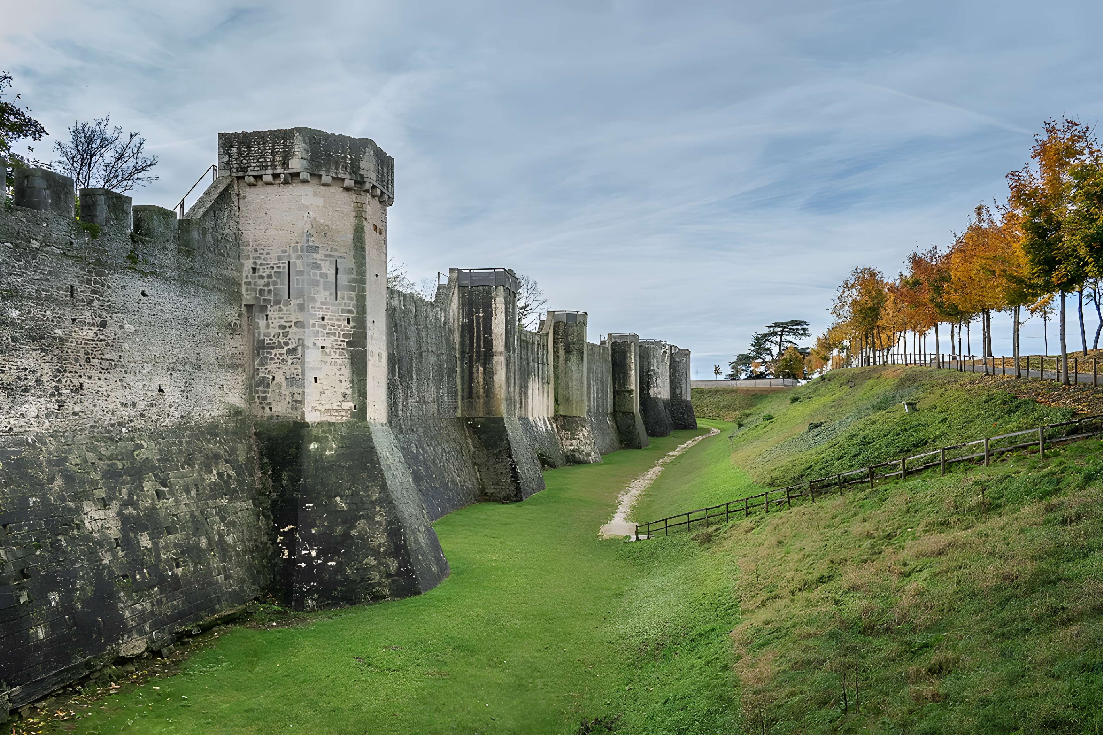 Remparts de Provins