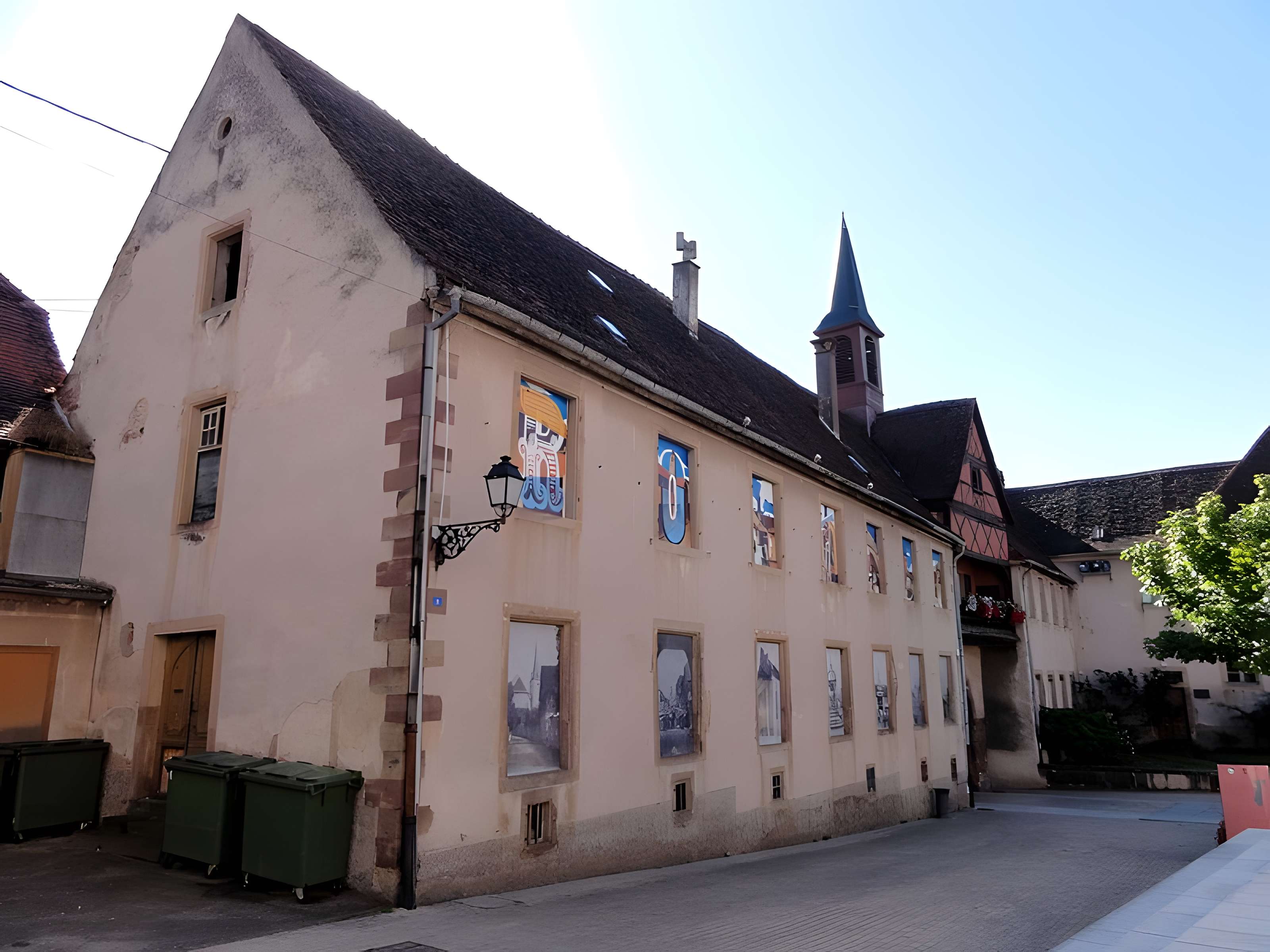 Remparts et quatre anciennes portes