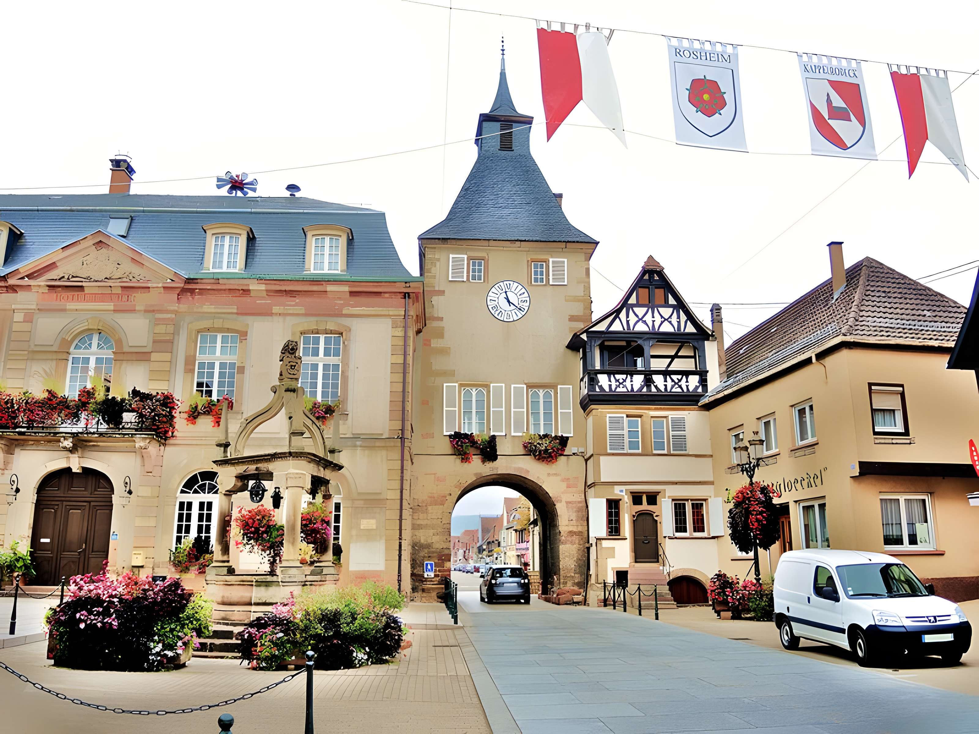Remparts et quatre anciennes portes