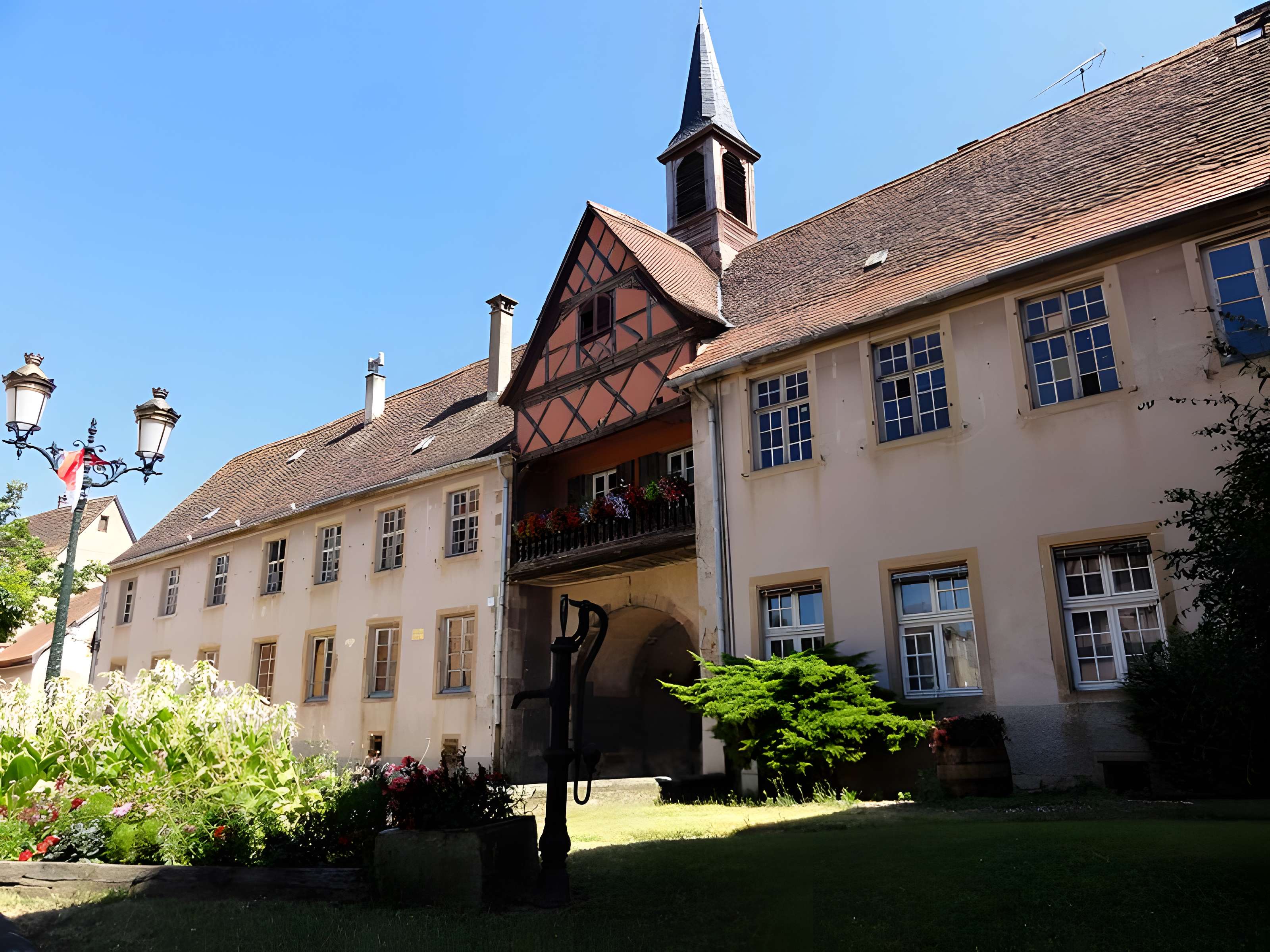 Remparts et quatre anciennes portes