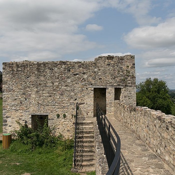 Photo de Remparts de Sainte-Suzanne