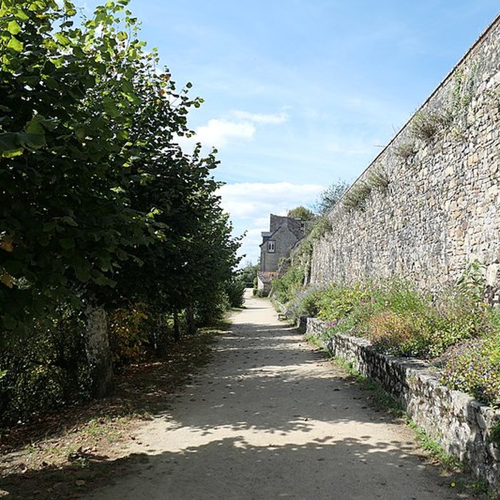 Photo de Remparts de Sainte-Suzanne