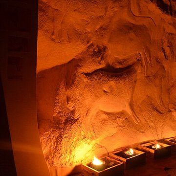 Roc-aux-Sorciers dAngles-sur-lAnglin