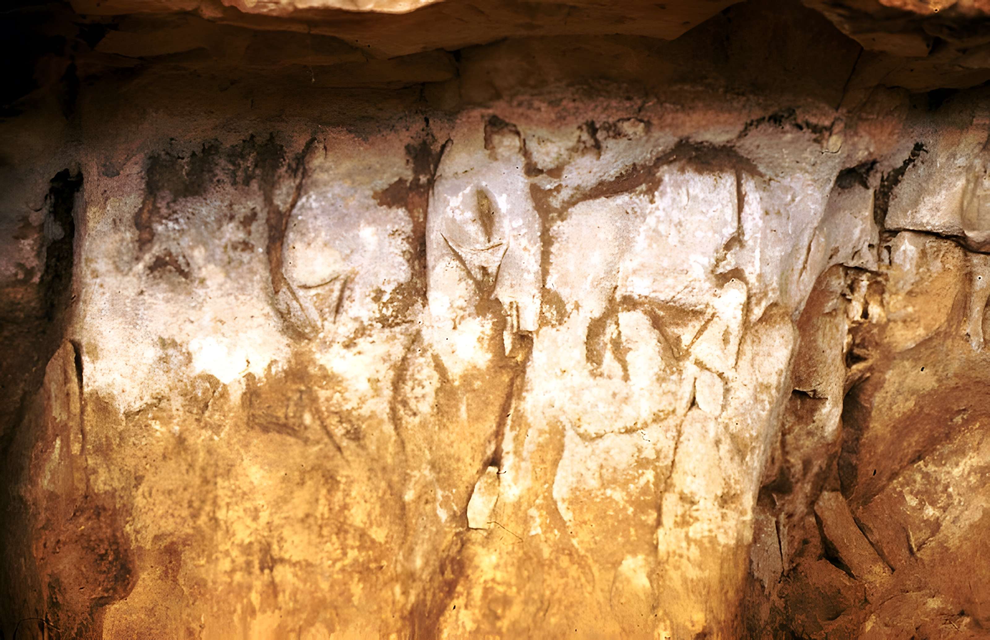 Roc-aux-Sorciers d'Angles-sur-l'Anglin