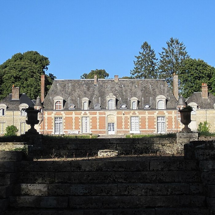Photo de Château du Tertre également sur commune de Saint-Martin-du-Vieux-Bellême