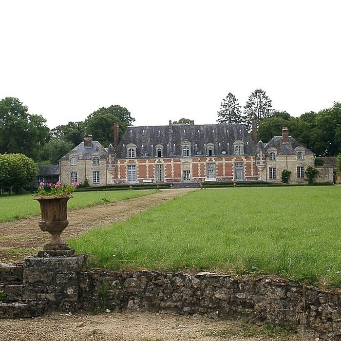 Photo de Château du Tertre également sur commune de Saint-Martin-du-Vieux-Bellême
