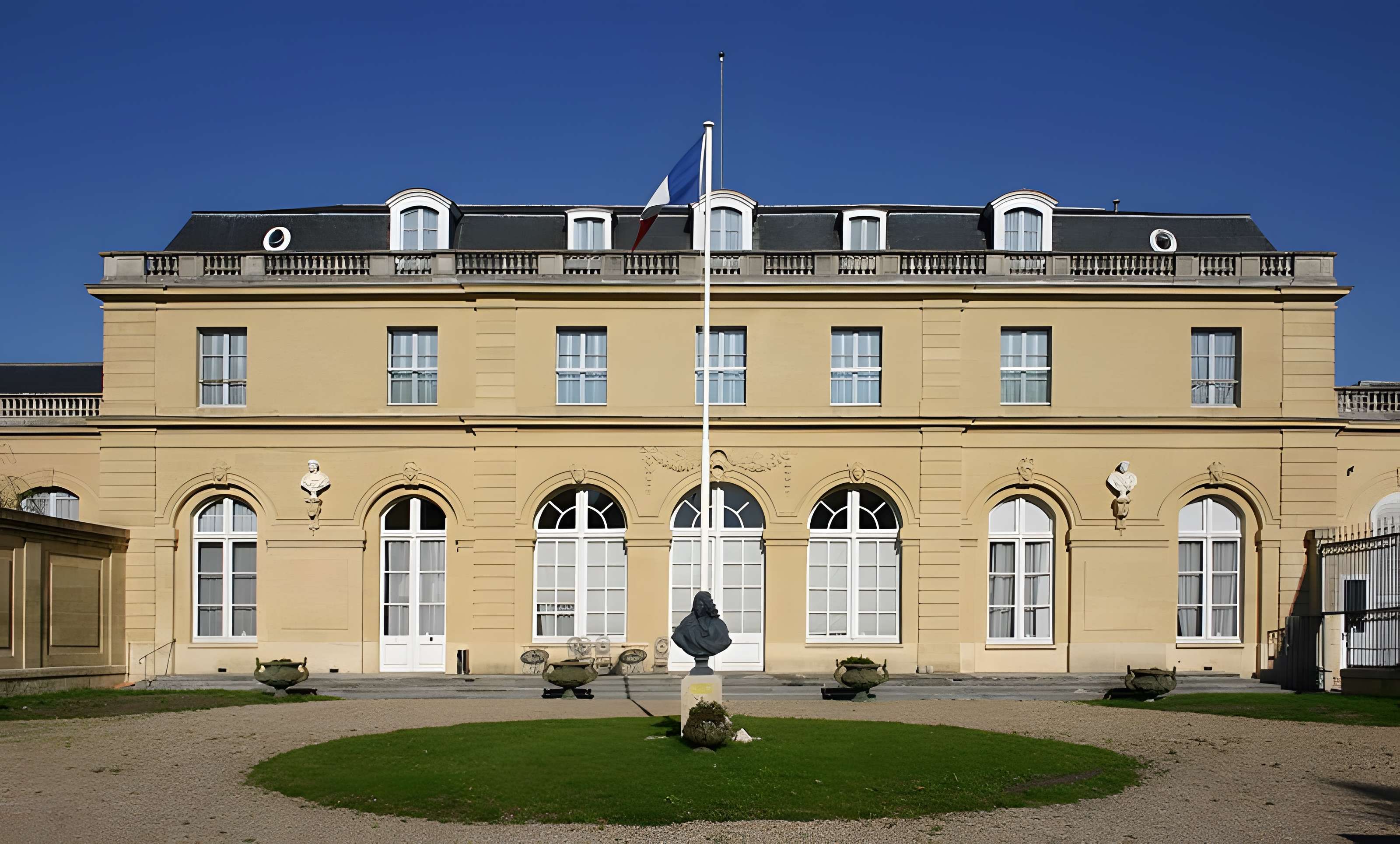 Château du Val à Saint-Germain-en-Laye 