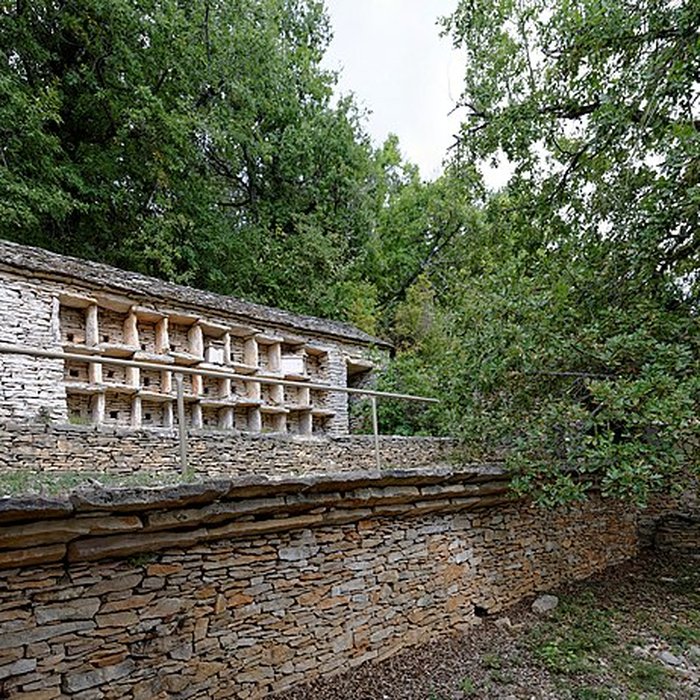 Photo de Rucher de la Combe à la Serpent à Corcelles-les-Monts