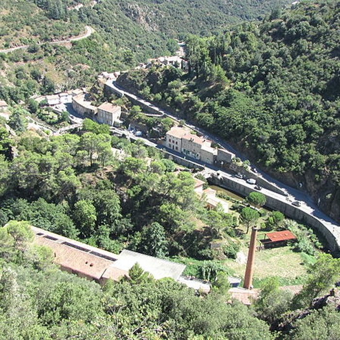 Photo de Ruines des quatre châteaux de Lastours