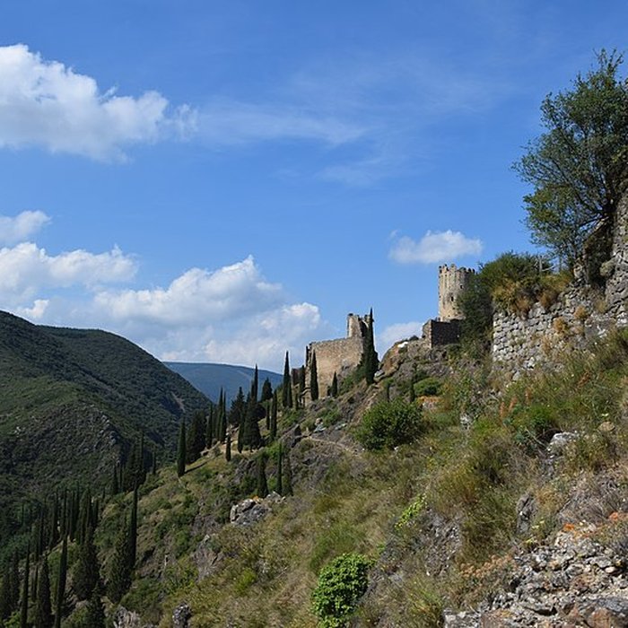 Photo de Ruines des quatre châteaux de Lastours
