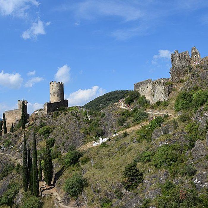 Photo de Ruines des quatre châteaux de Lastours
