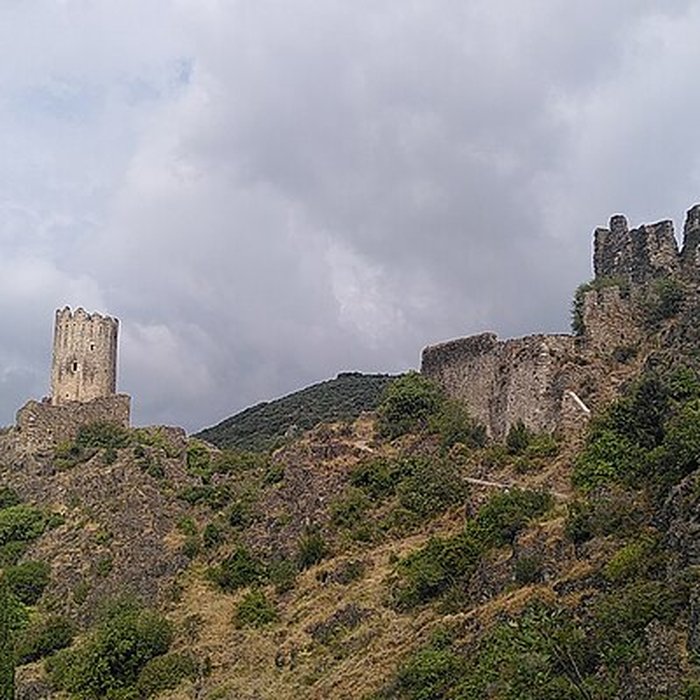 Photo de Ruines des quatre châteaux de Lastours