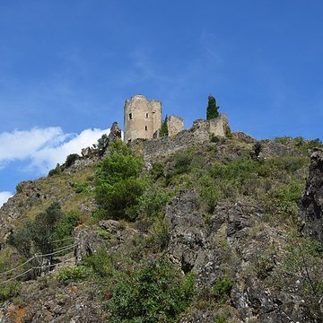 Ruines des quatre châteaux de Lastours