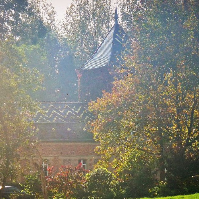 Photo de Château et Ferme den Haut à Jenlain