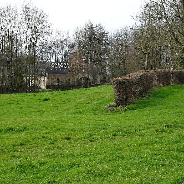 Photo de Château et Ferme den Haut à Jenlain
