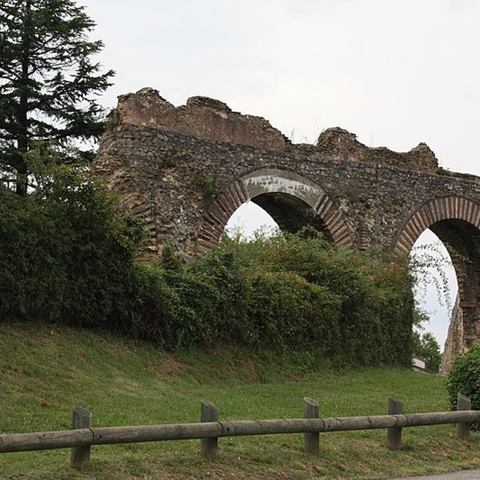 Photo de Aqueduc du Plat de lAir à Chaponost