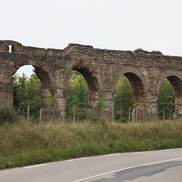 Aqueduc du Plat de lAir à Chaponost