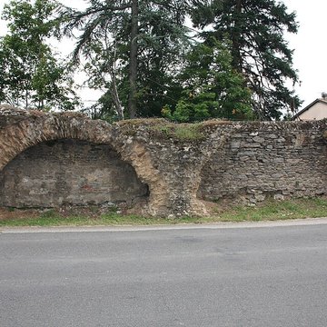 Aqueduc du Plat de lAir à Chaponost