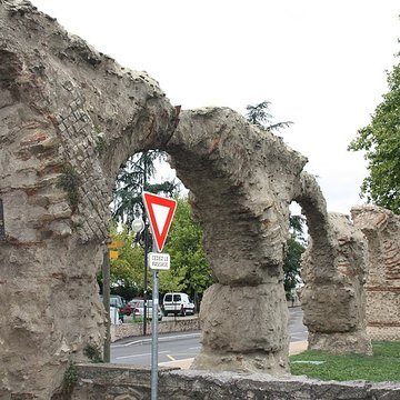 Aqueduc du Plat de lAir à Chaponost
