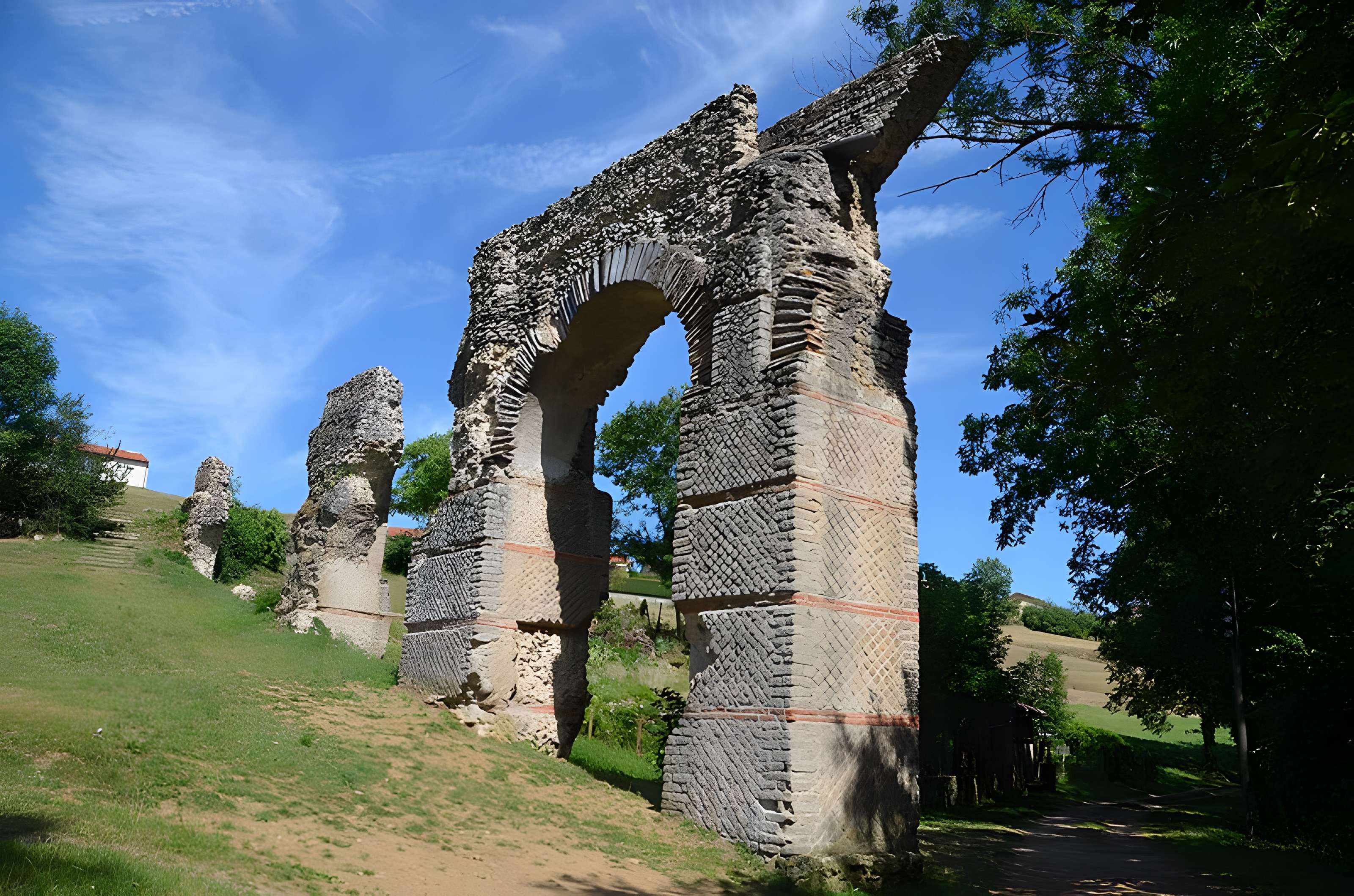 Aqueduc du Plat de l'Air à Chaponost