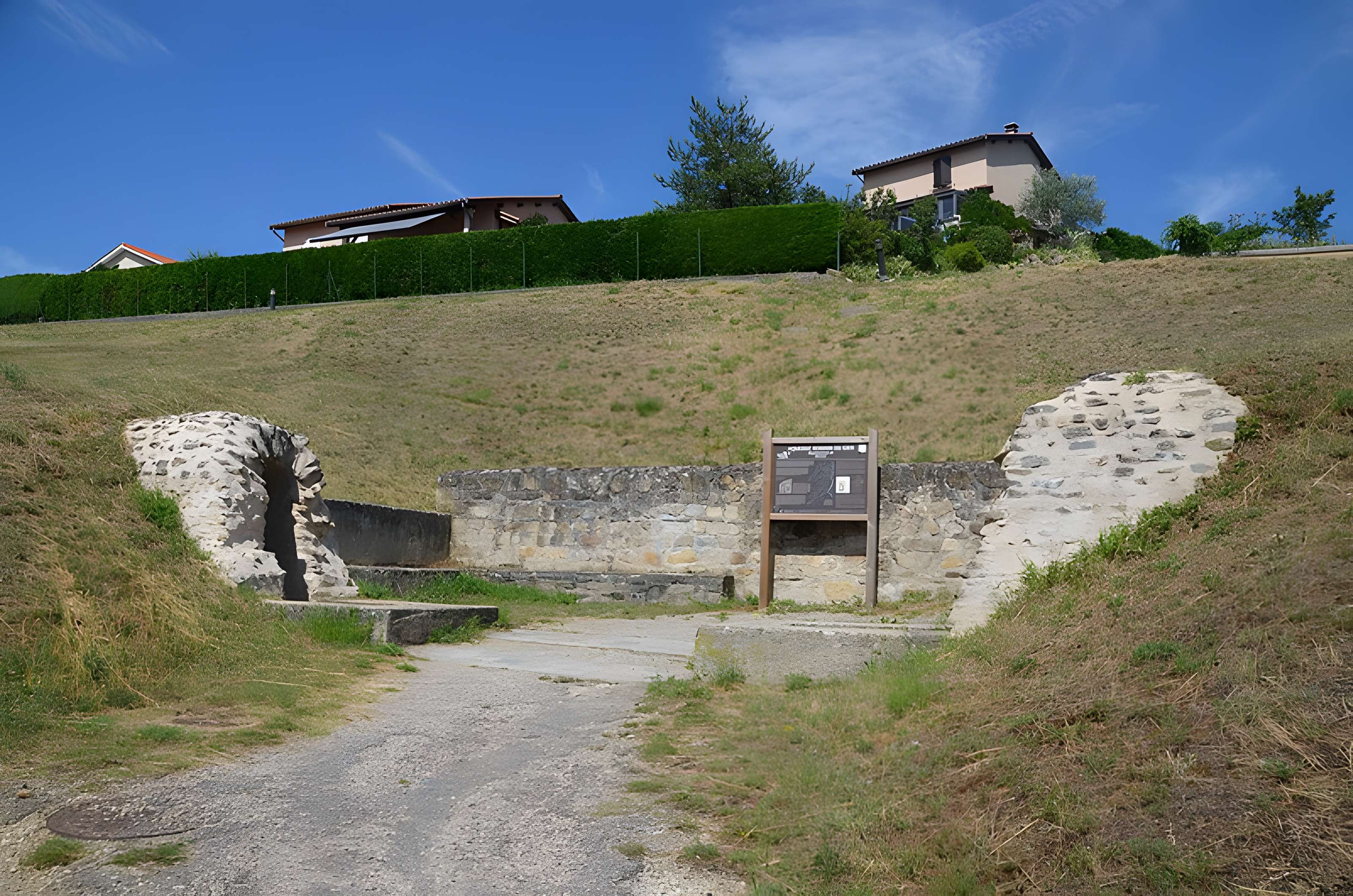 Aqueduc du Plat de l'Air à Chaponost