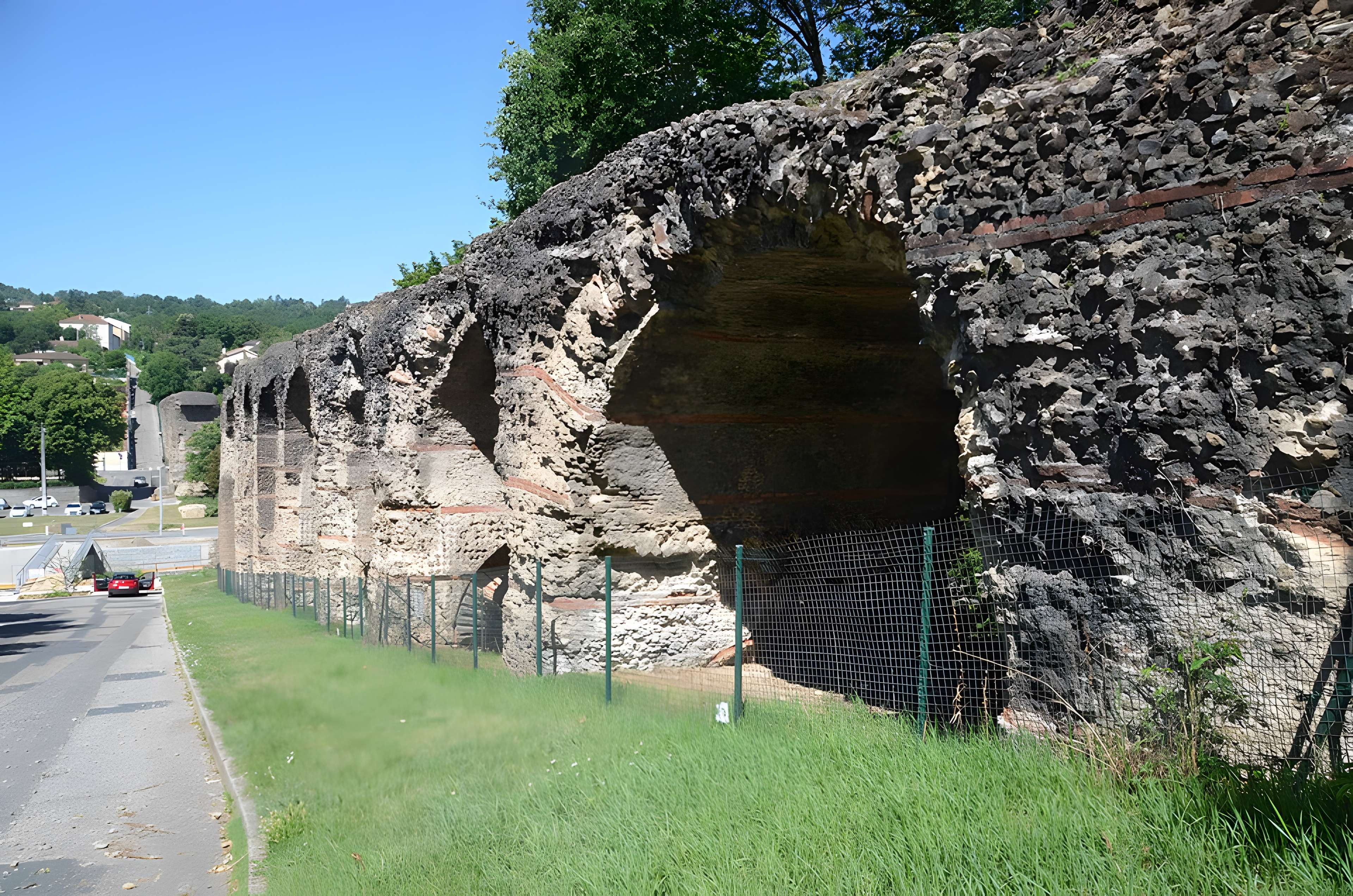 Aqueduc du Plat de l'Air à Chaponost