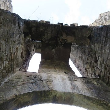 Ruines du Chateau de Présilly