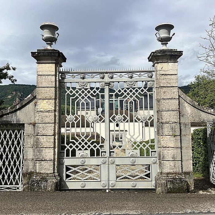 Photo de Château Neuf de Vertrieu