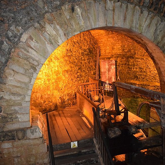 Photo de Salines de Salins-les-Bains