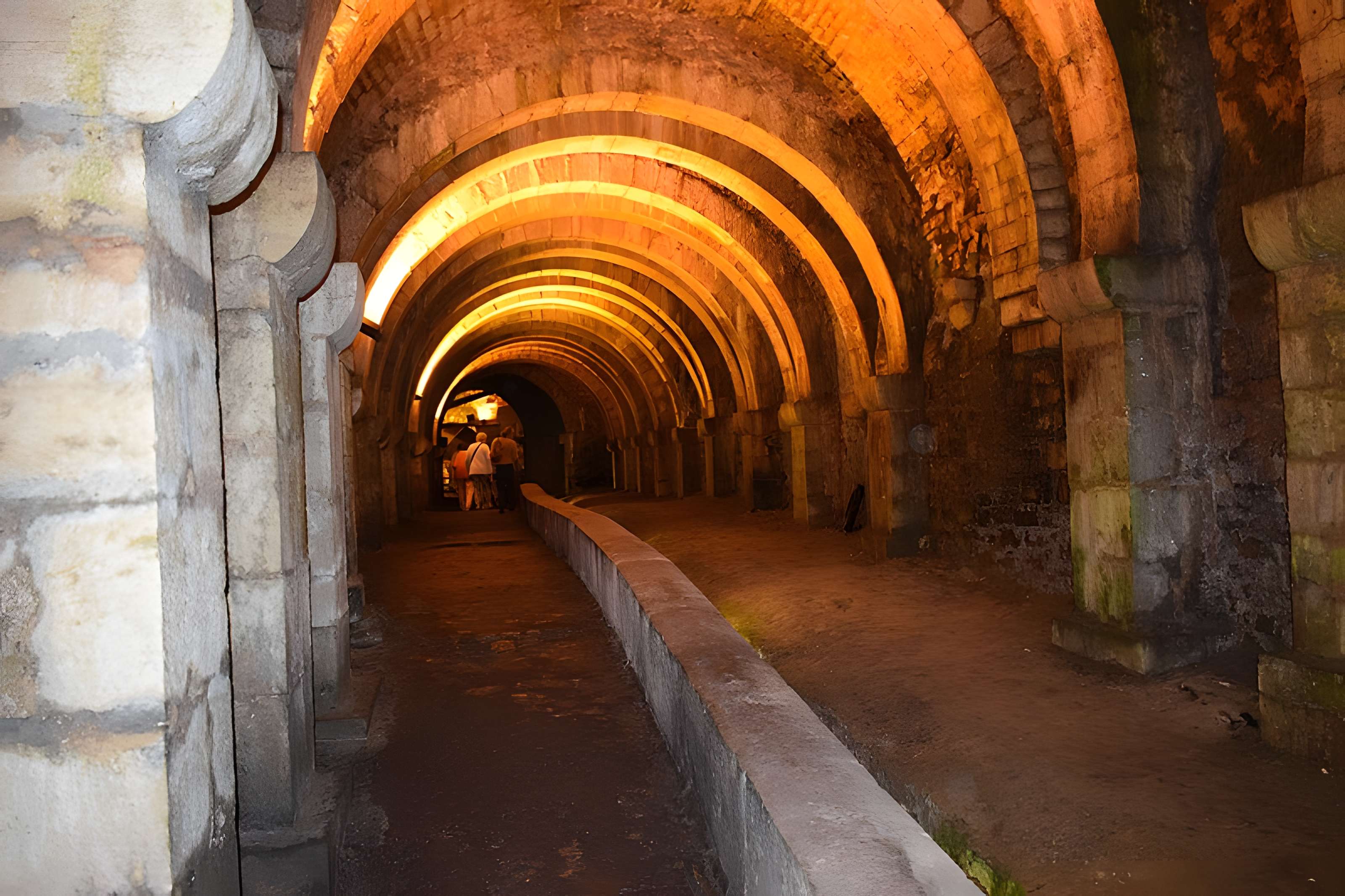 Salines de Salins-les-Bains