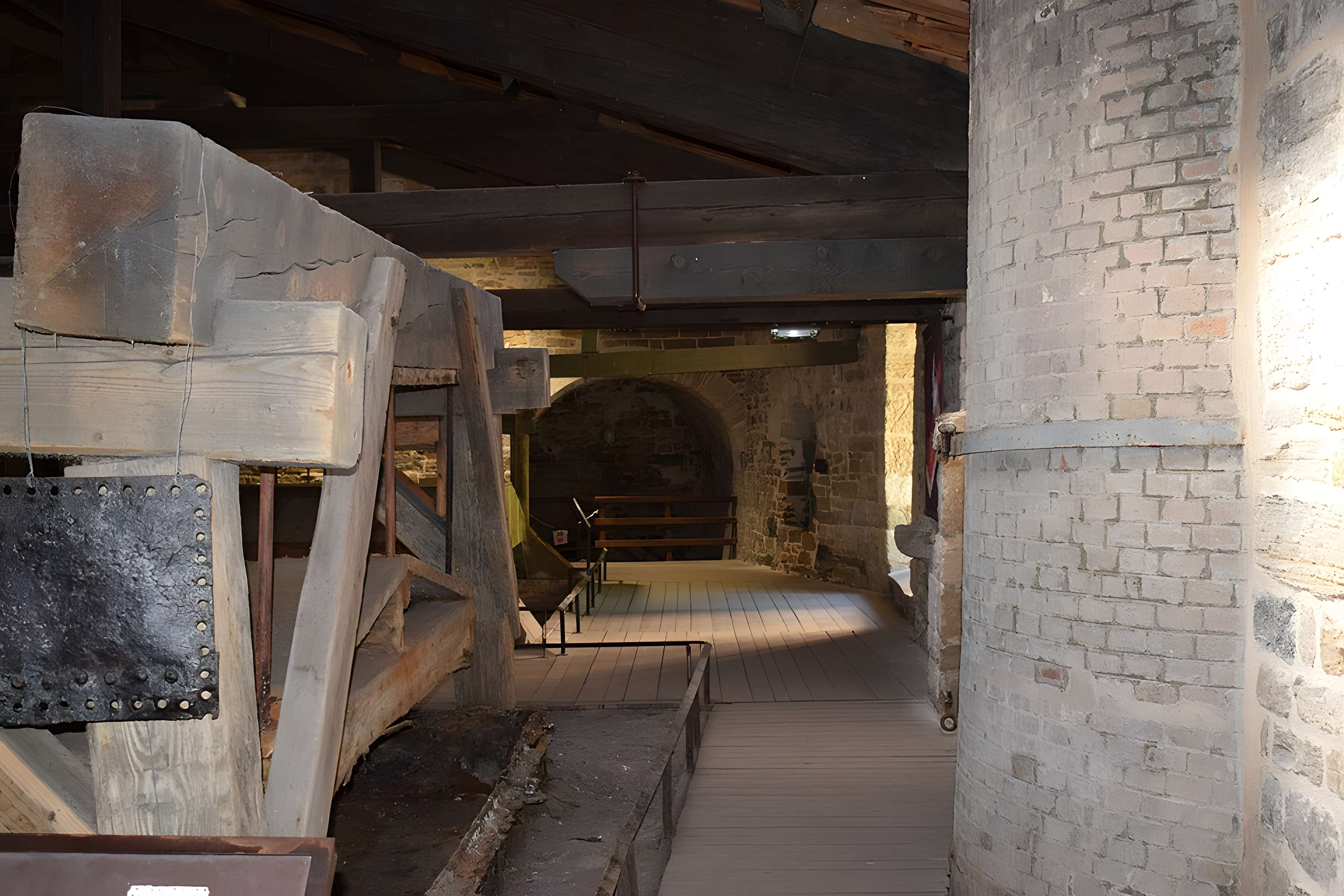 Salines de Salins-les-Bains