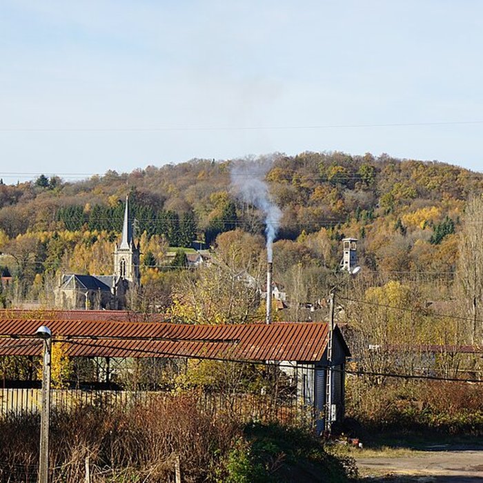 Photo de Chevalement du puits Sainte-Marie à Ronchamp