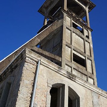 Chevalement du puits Sainte-Marie à Ronchamp
