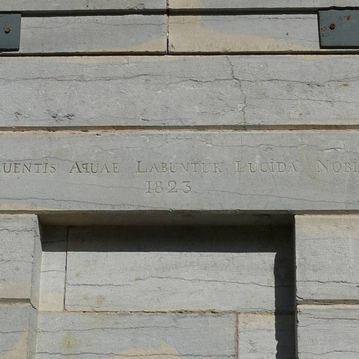 Photo de Cimetière circulaire de Pennesières