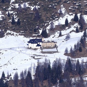 Sanctuaire de Notre-Dame des Vernettes de Peisey-Nancroix