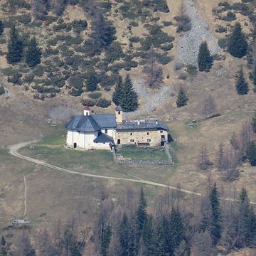 Sanctuaire de Notre-Dame des Vernettes de Peisey-Nancroix