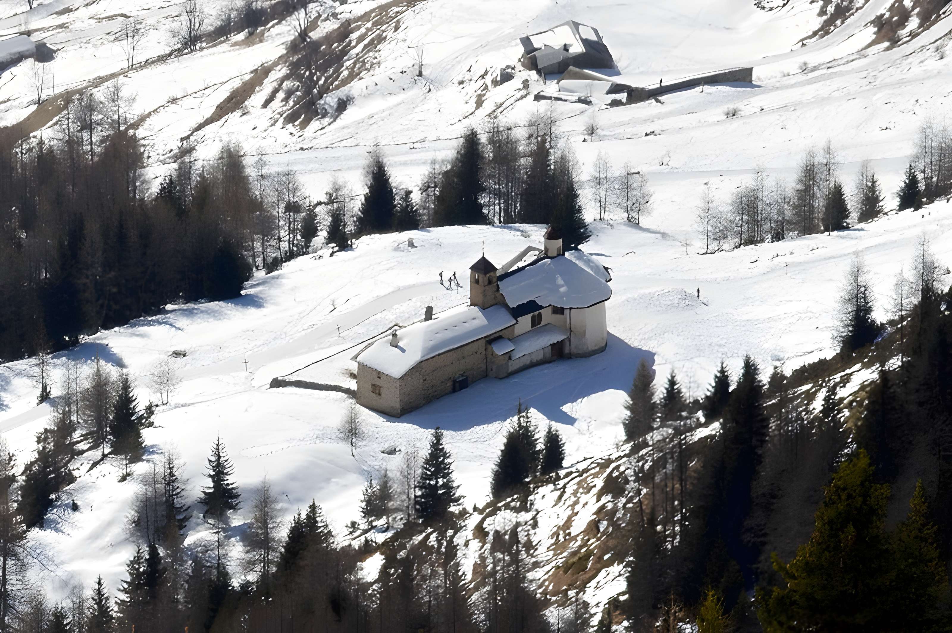 Sanctuaire de Notre-Dame des Vernettes de Peisey-Nancroix