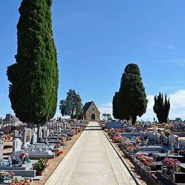 Cimetière de Parigné-lÉvêque