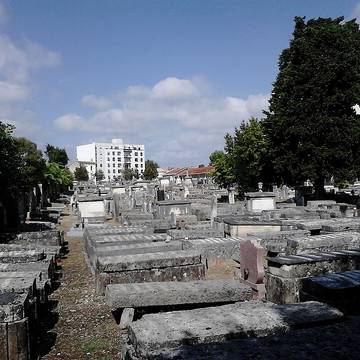 Cimetière des Juifs portugais à Bordeaux