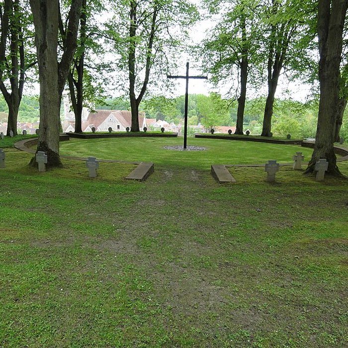 Photo de Cimetière militaire allemand de Veslud