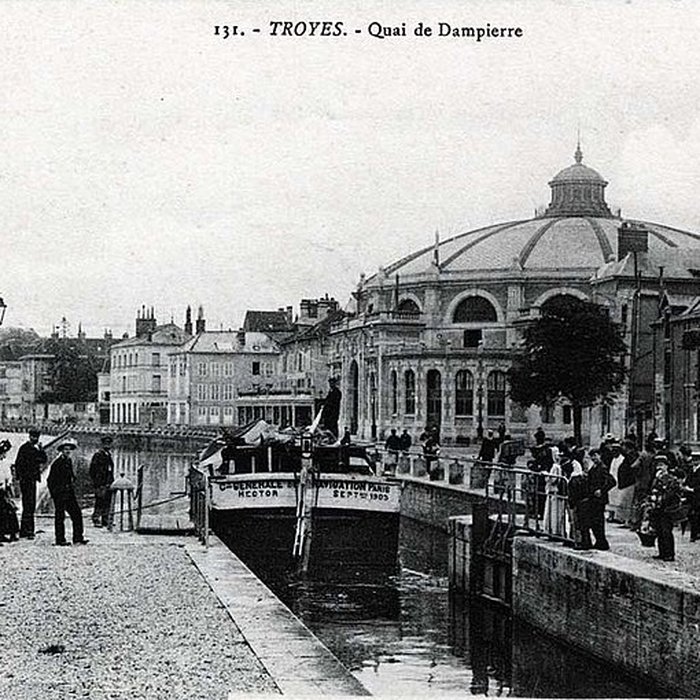 Photo de Cirque municipal de Troyes