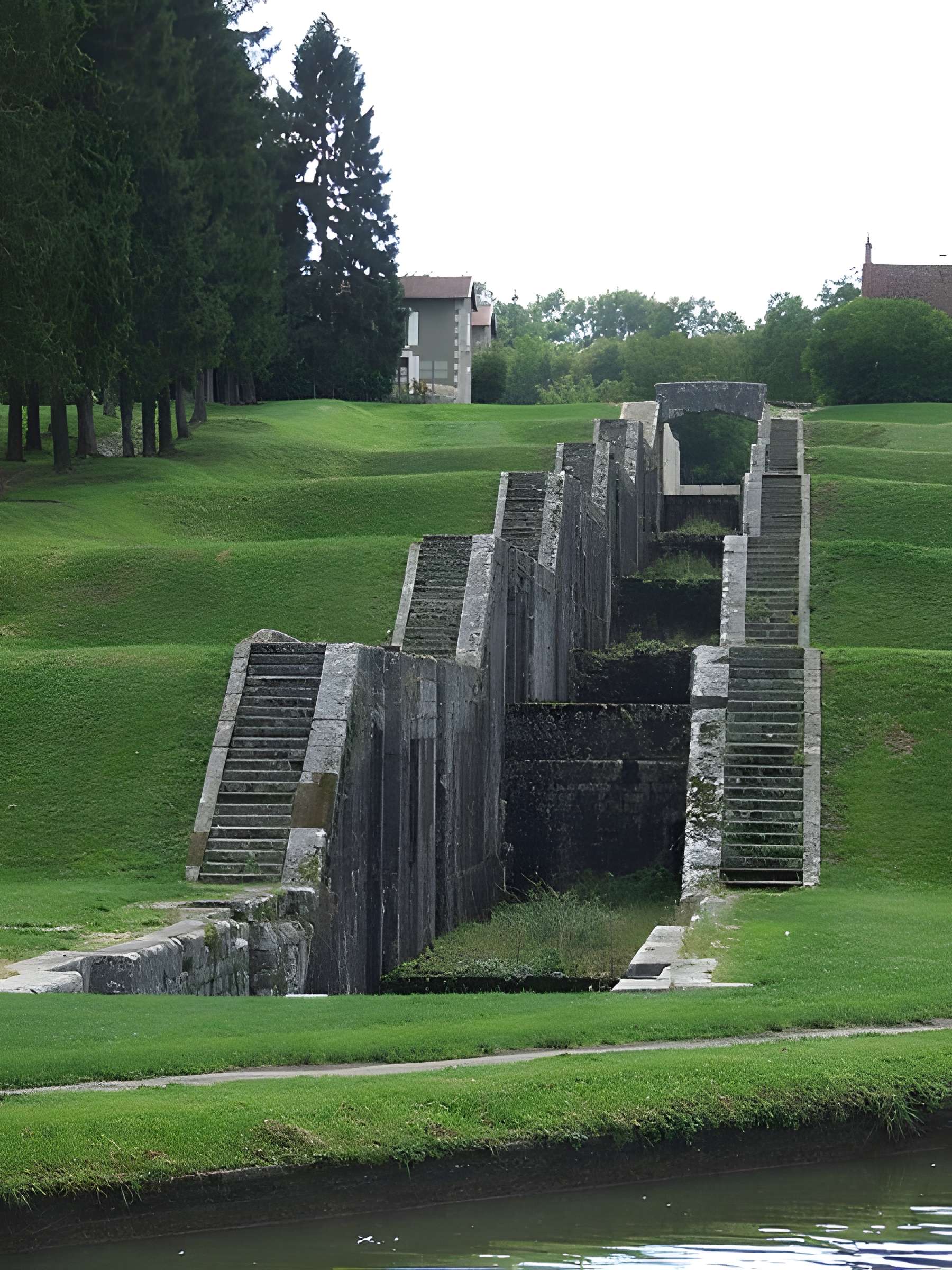 Sept-Écluses de Rogny-les-Sept-Ecluses