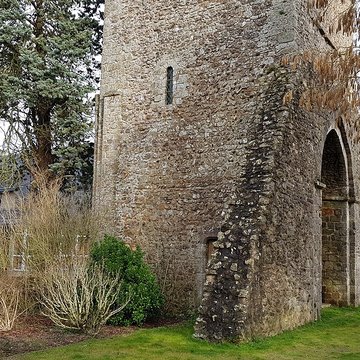 Clocher de lancienne église Saint-Georges de Villaines-la-Juhel