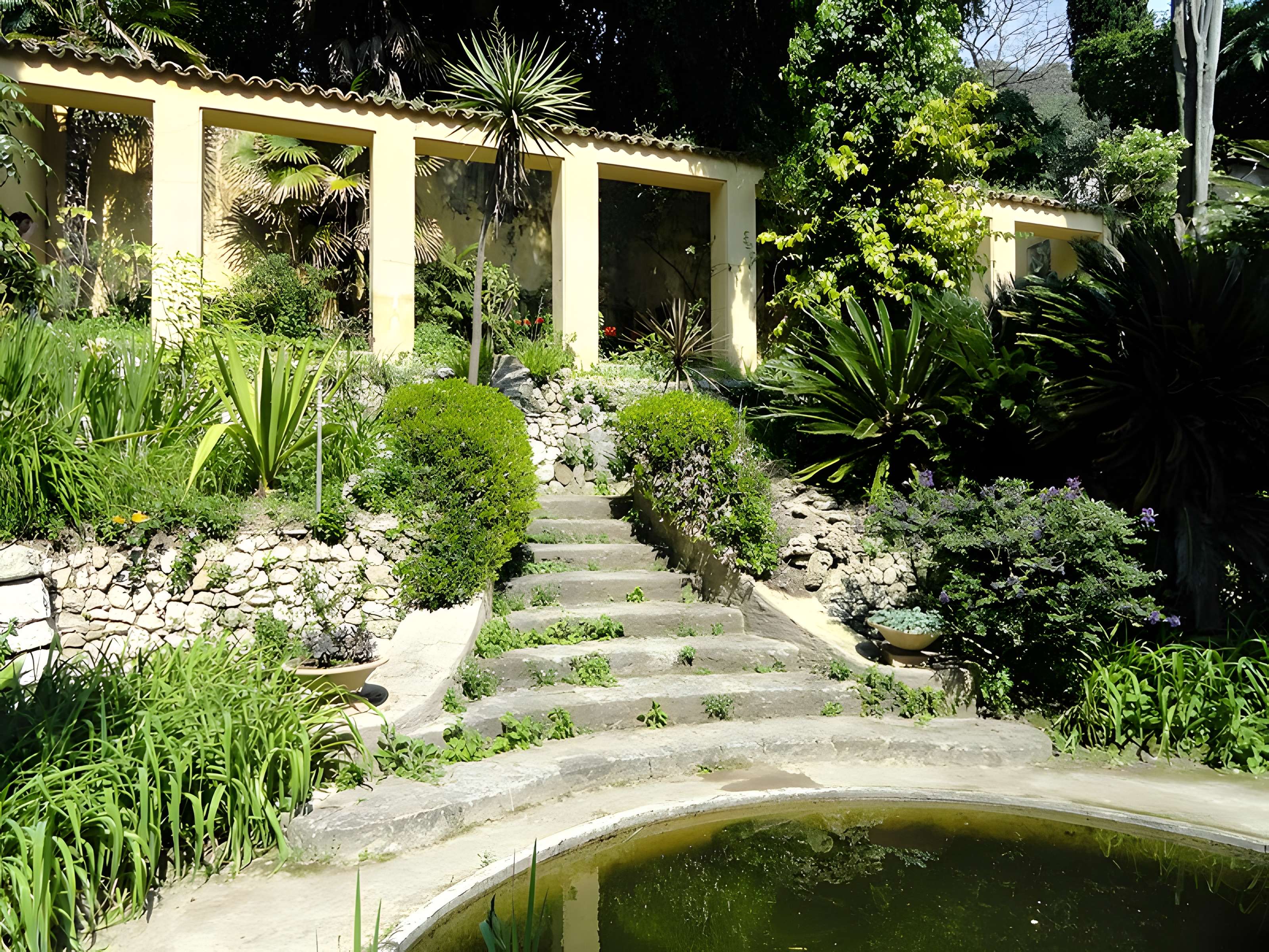 Serre de la Madone à Menton