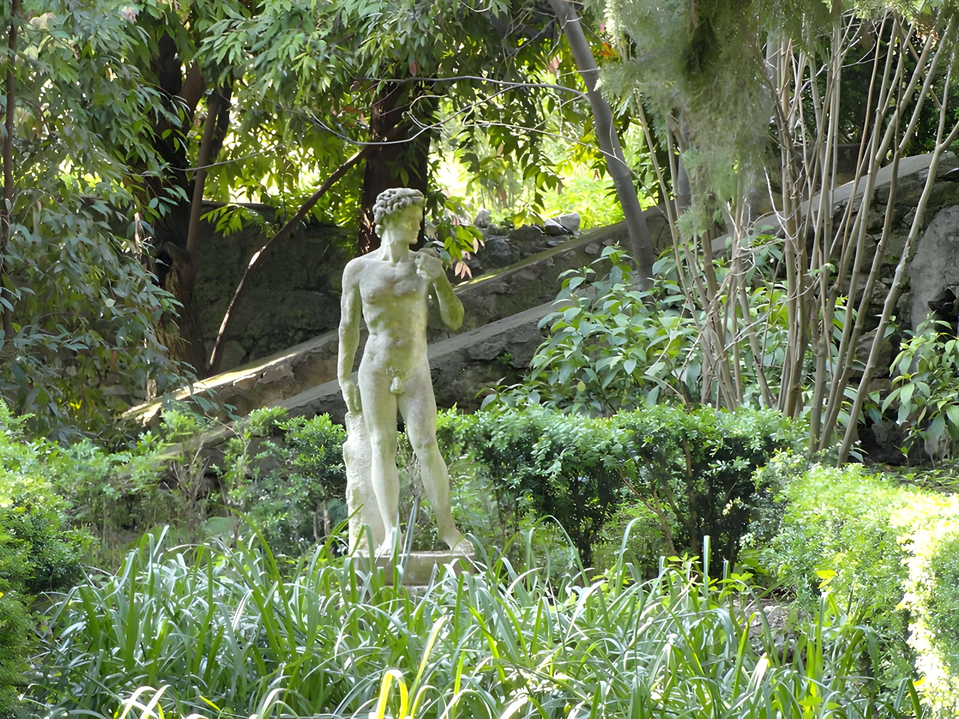 Serre de la Madone à Menton