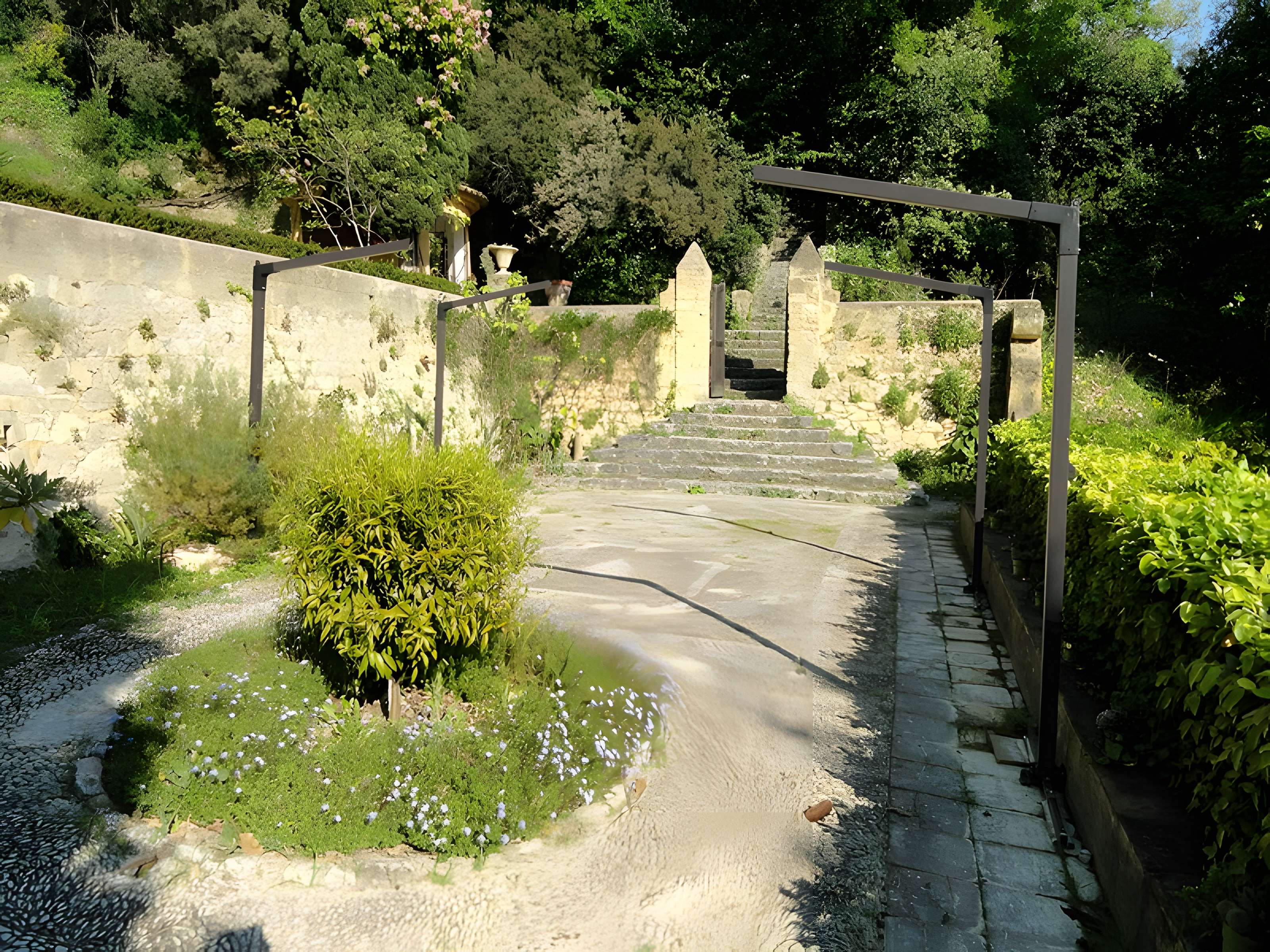 Serre de la Madone à Menton