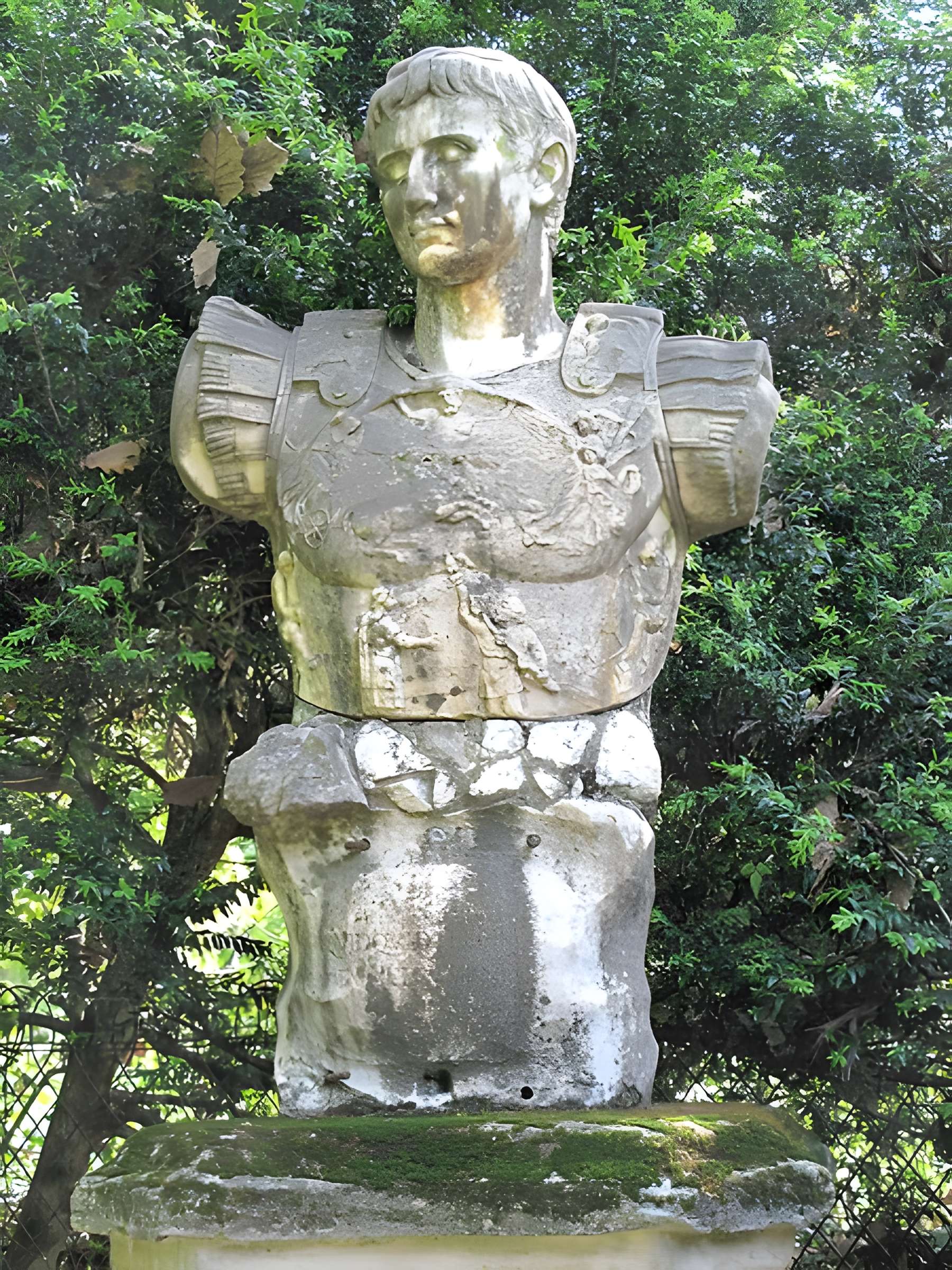 Serre de la Madone à Menton