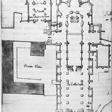 Cloître de la cathédrale de Châlons-en-Champagne