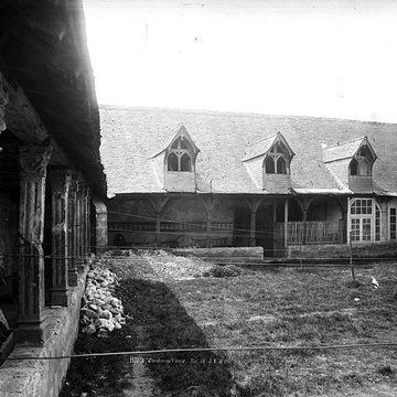 Cloître Saint-Saturnin de Blois